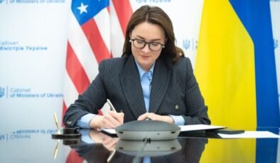 Ukrayna ile ABD, mutabakat zaptı imzaladı