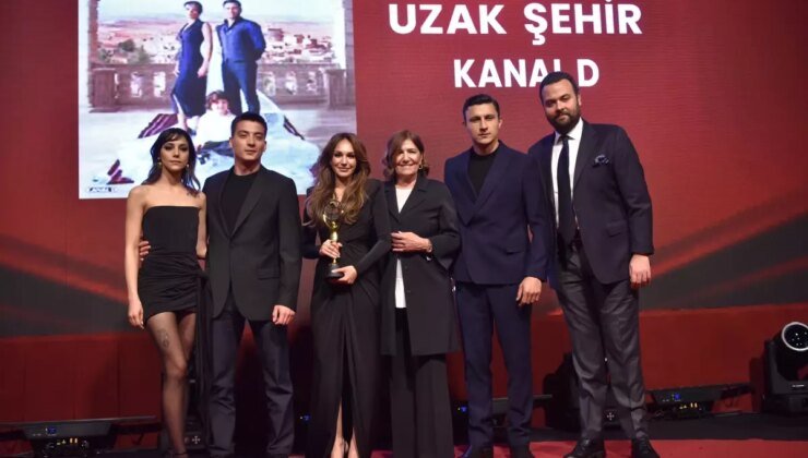 Uzak Şehir Dizisi, Televizyon Yıldızları Ödülleri’nde Birçok Ödül Kazandı