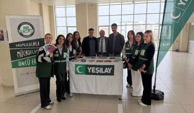 Yeşilay, Tekirdağ Üniversitesi Öğrencilerini Bağlılıkları Konusunda Bilinçlendiriyor
