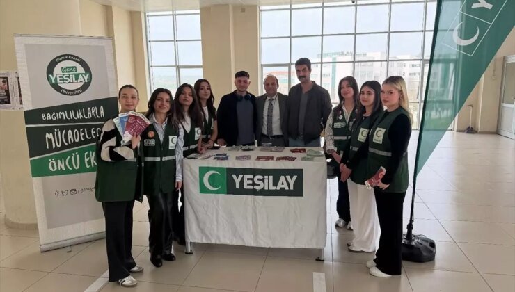 Yeşilay, Tekirdağ Üniversitesi Öğrencilerini Bağlılıkları Konusunda Bilinçlendiriyor