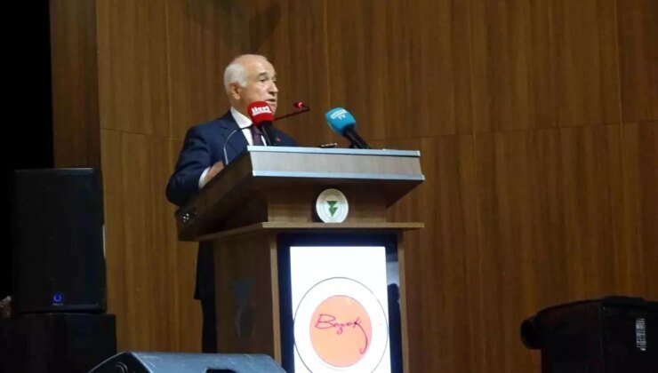 Yozgat’ta Tarihi Panel: ‘Osmanlı’dan Cumhuriyet’e Yozgatlı Devlet Adamları’