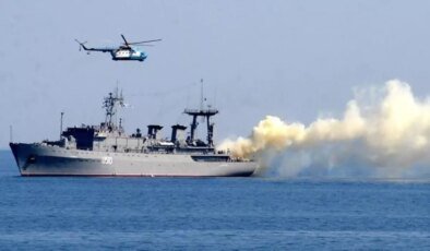 Zelenski: İngiltere, Fransa ve Türkiye’den İstanbul’da Karadeniz güvenliğini görüşecek