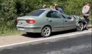 Zonguldak’ta Kayalar Otomobilin Üzerine Düştü: 5 Yaralı