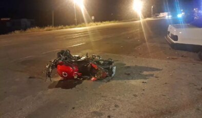 Adıyaman’da Otomobil ile Motosiklet Çarpıştı: 1 Ölü, 3 Yaralı