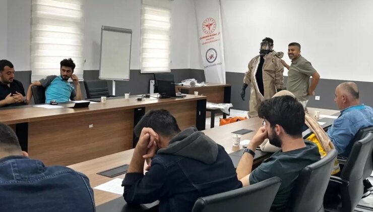 Adıyaman’da Sağlık Personeline KBRN Eğitimi Verildi