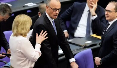 Almanya’da Friedrich Merz, ikinci tur oylamada başbakan seçildi