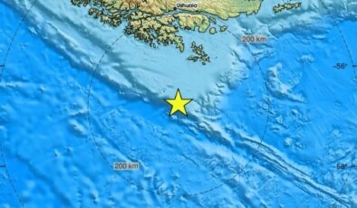 Arjantin’de 7.4 büyüklüğünde deprem! Ülkede tsunami alarmı verildi