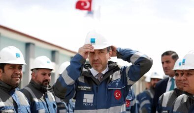 Bakan Bayraktar: Türkiye Elektrik Kesintilerine Karşı Güçlü Bir Sistemle Hizmet Veriyor
