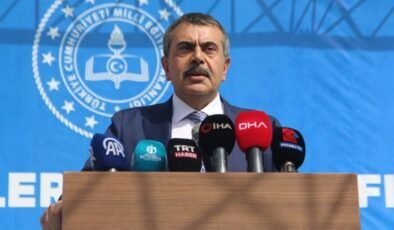 Bakan Tekin: Türkiye, OECD raporlarında örnek gösterilen bir ülke