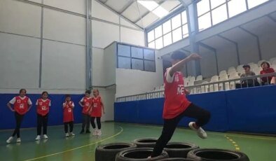 Bilecik’te Ortaokullar Arası Parkur Yarışması Heyecanı