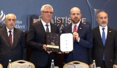 Bilim Adamlarından ‘Sağlıkta Teknolojik İstiklal’ Bildirisi
