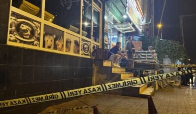 Bursa’da berber dükkanında silahlı saldırıya uğrayan çırak öldü