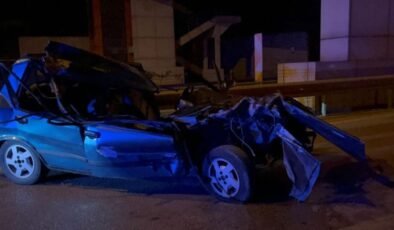 Bursa’da otomobil TIR’a çarptı: 1 ağır yaralı