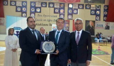 Bursa’nın Gemlik ilçesinde İlk Robot Yarışması Gerçekleşti