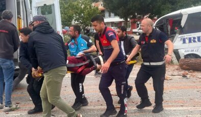 Çanakkale’de yolcu otobüsünün de karıştığı zincirleme kaza: 6 ölü