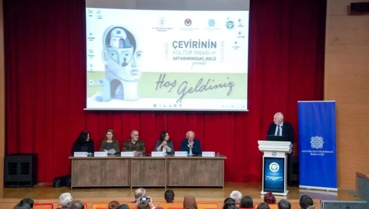 Çevirinin Kültür İnşası Üzerine Panel Düzenlendi