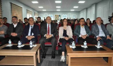 Çimentaş Yönetim Kurulu Başkanı Taha Aksoy, Gençlerle Deneyimlerini Paylaştı