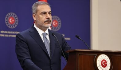 Dışişleri Bakanı Fidan, Pakistanlı mevkidaşı Dar ile telefonda görüştü