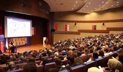 Düzce Üniversitesi’nde ‘Öğretmence Eğlence’ Etkinliği Düzenlendi