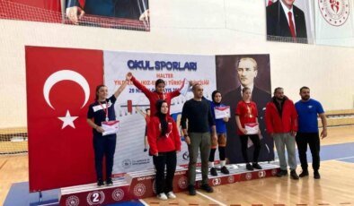Düzceli Sporcular Halter Türkiye Şampiyonası’ndan 4 Madalya ile Döndü