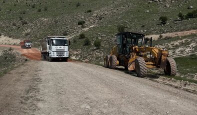 Elazığ’da Köy Bağlantı Yolu İçin Çalışmalar Başladı