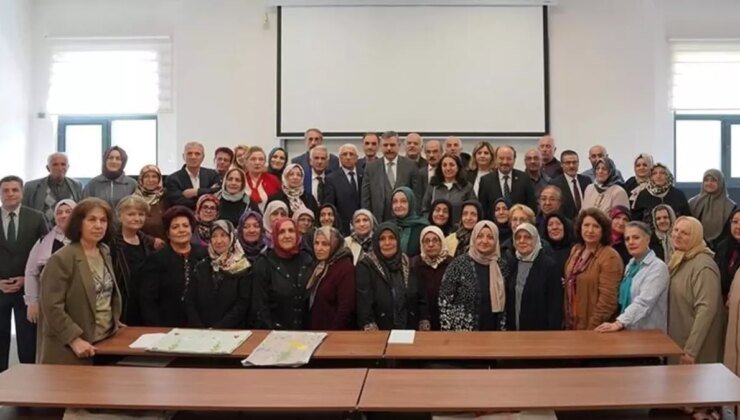 Erzurum Valisi Çiftçi, 60+ Tazelenme Üniversitesi Programı Öğrencileriyle Buluştu
