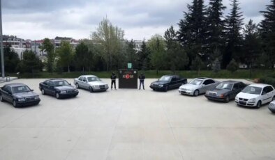 Eskişehir’de Kaçak Otomobil Operasyonu: 2 Şüpheli Yakalandı