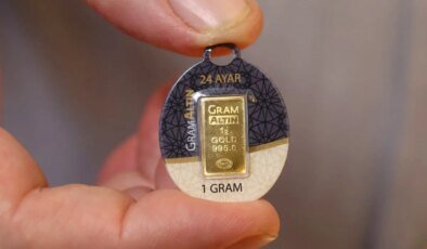 Gram altın yeniden 4 bin lira sınırının üzerine çıktı