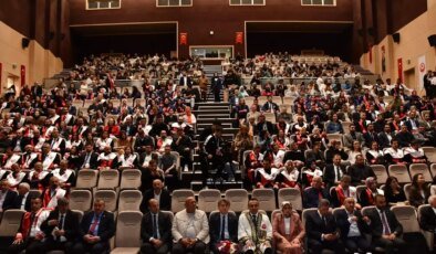 Gümüşhane Üniversitesinde Mezuniyet Töreni