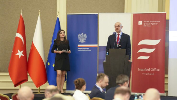 İstanbul’da düzenlenen 4. Polonya-Türkiye Ekonomik Forumu’nda tema ‘Yeşil Teknolojiler ve Enerji Dönüşümü’