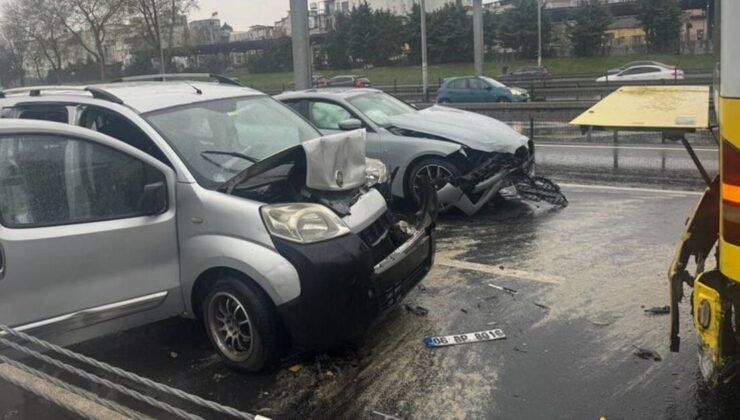 İstanbul’da en çok kaza hangi gün oluyor? En çok kaza nerede yaşanıyor? Kazalar hangi saatlerde oluyor? İstanbul’da trafik kazasına bağlı olarak kaç saat trafikte geçiyor?