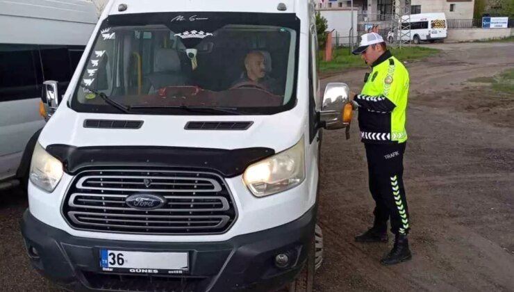 Kars’ta Öğrenci Güvenliği İçin Servis Denetimleri Artırıldı