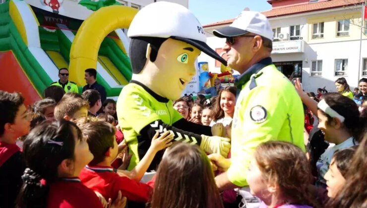 Kırıkkale’de İlkokul Öğrencilerine Eğlenceli Trafik Eğitimi