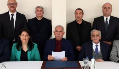 Kongre tamam, fesih ne zaman? Cumhurbaşkanlığı kanadından ilk yorum geldi