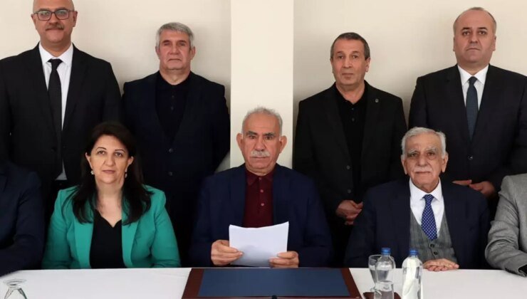 Kongre tamam, fesih ne zaman? Cumhurbaşkanlığı kanadından ilk yorum geldi