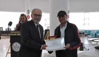 Kütahya’da Yüzüncü Yıl Resim Yarışması Ödül Töreni Düzenlendi
