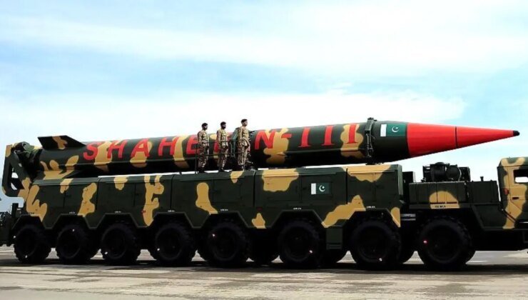 Pakistan, Hindistan’a Karşı Hava Saldırılarına Yanıt Verdi