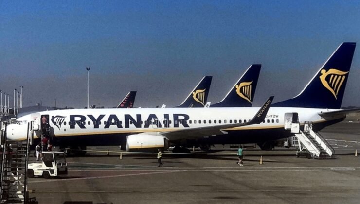 Ryanair’in kârı düşük bilet fiyatlarının etkisiyle azaldı