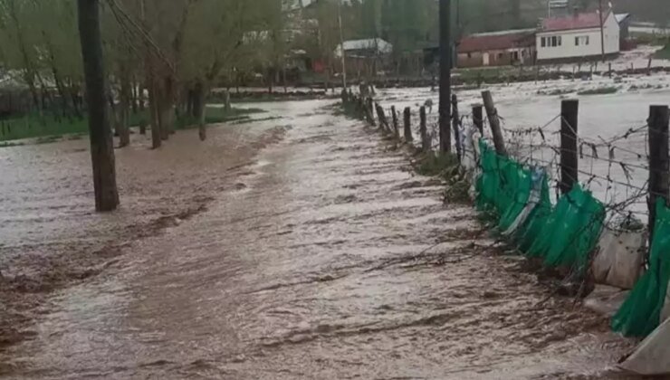 Sivas’ta sel felaketi! İki köyde hasar oluştu