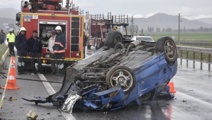 Sivas’ta trafik kazası: 1 ölü, 4 yaralı