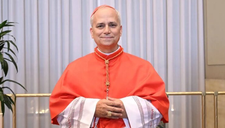 Tarihteki ilk ABD’li papa! Robert Prevost, kendine 14. Leo adını seçti