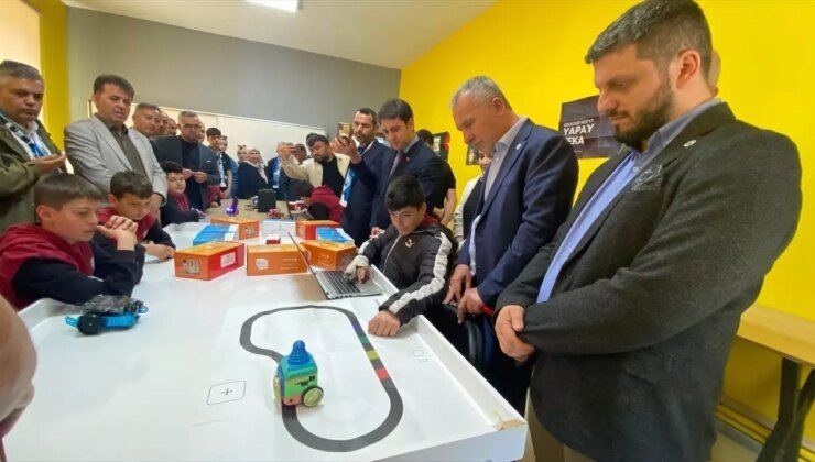 Türkeli’de robotik kodlama sınıfı açıldı