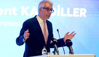 Uluslararası işletmeciliğin rotası İzmir’de çizildi