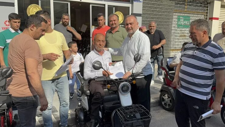 Adana’da Engelli Vatandaşlara Akülü Araç Desteği