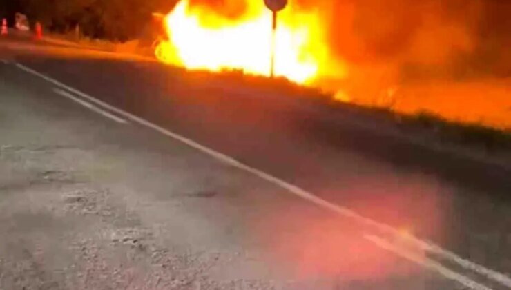 Ağrı Patnos’ta otomobil kazası: 2 genç yanmaktan kurtarıldı