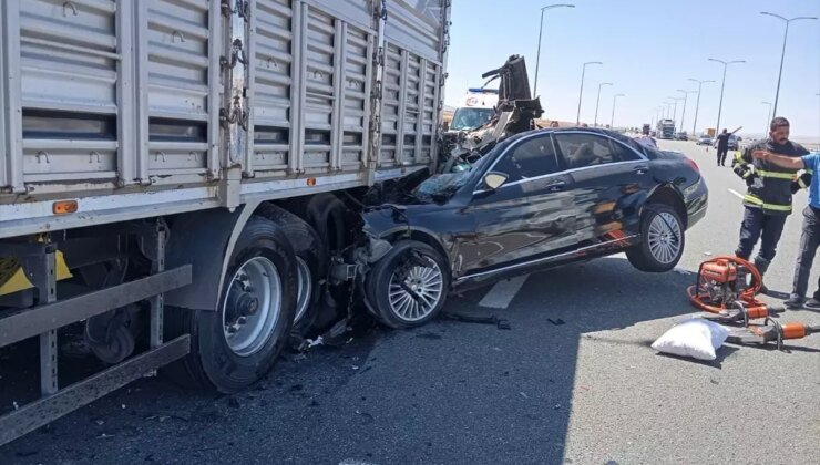 Aksaray’da Trafik Kazası: 2 Ölü, 1 Yaralı
