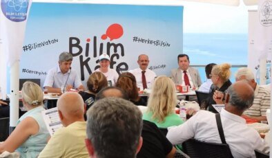 Antalya’da Bilim Kafe Etkinliği: Su Krizi ve Sürdürülebilirlik Tartışıldı