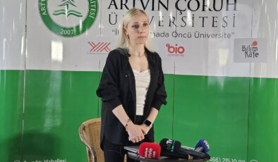 Artvin’de Tıbbi Aromatik Bitkilerle Gastronomi Programı Düzenlendi