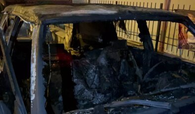 Aydın’da Park Halindeki Araç Kundaklandı: Kadın Eşinden Şikayetçi Oldu