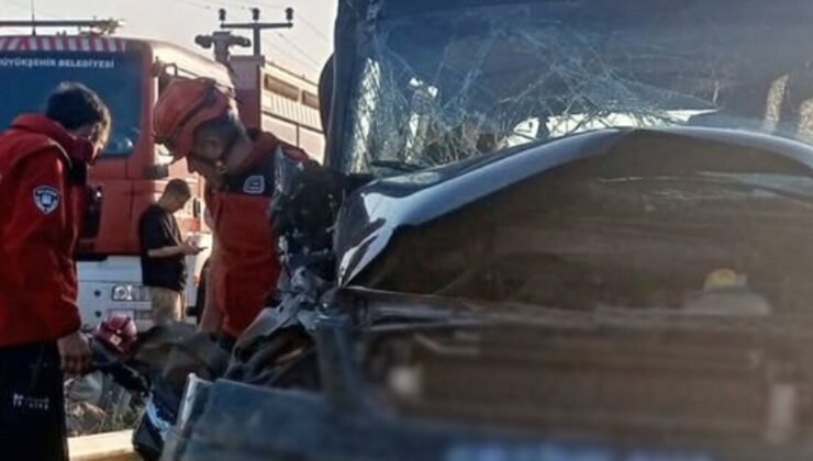 Balıkesir’de trafik kazası: 1’i ağır 6 yaralı